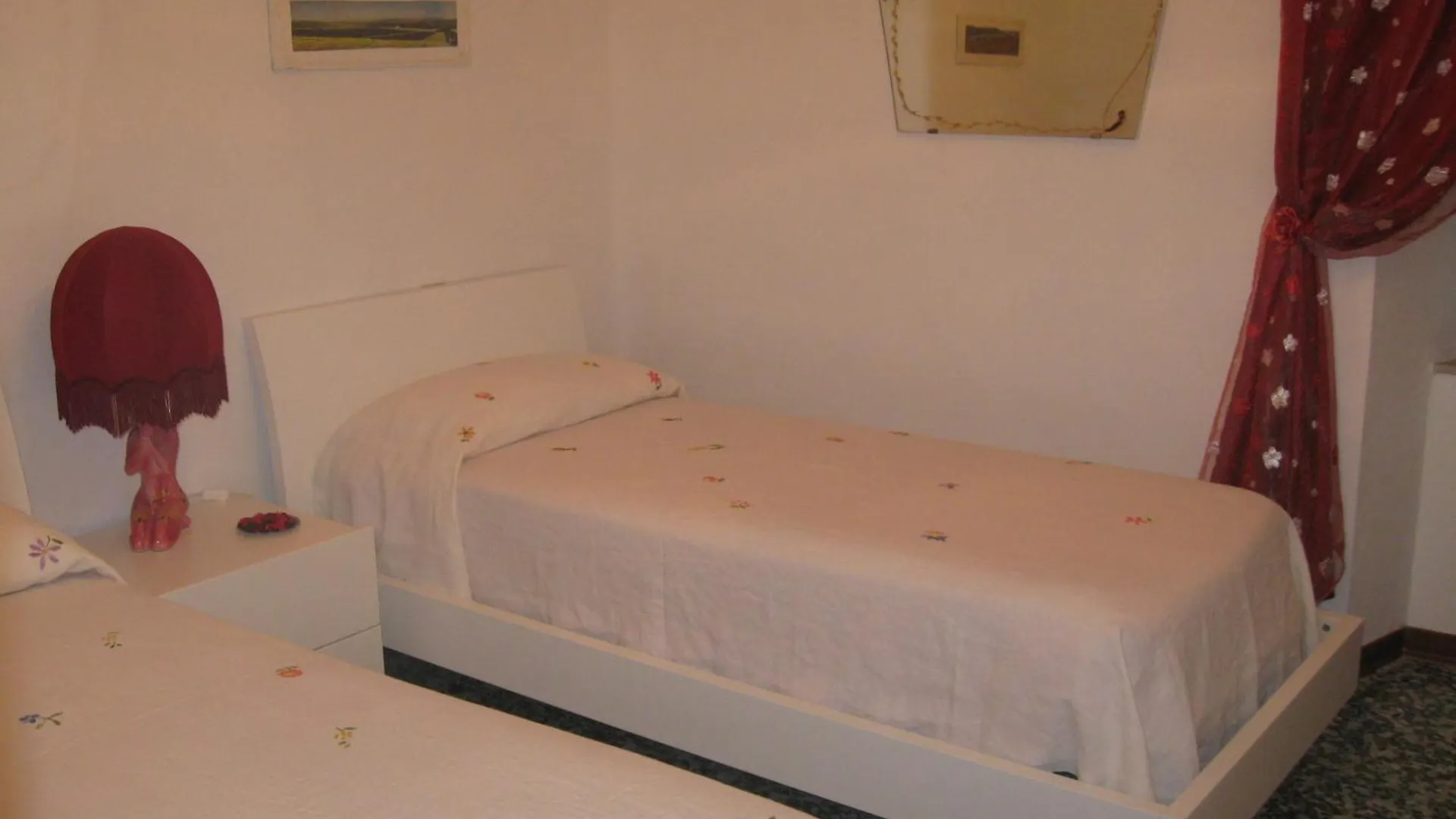 Nocleg ze śniadaniem B&B Casa Delle Rose Antria